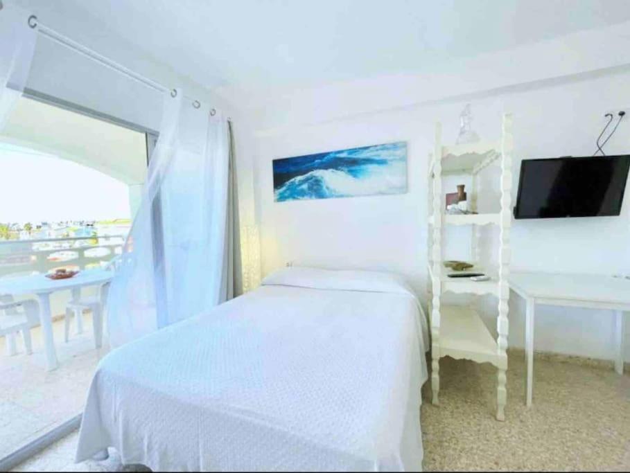 Apartment Studio Almenara *